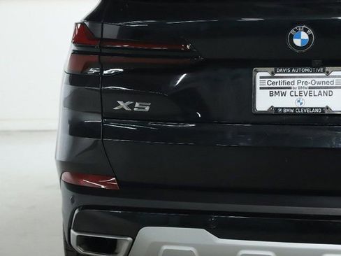 Certified 2024 BMW X5 xDrive40i w/ Premium Package image 44