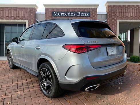 Certified 2025 Mercedes-Benz GLC 300 4MATIC image 6
