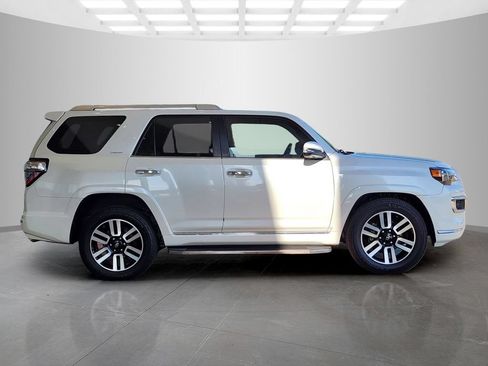Used 2022 Toyota 4Runner Limited RWD image 3