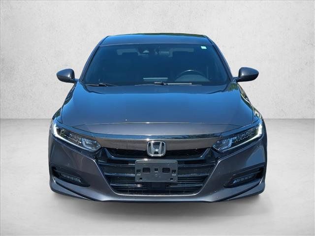 Used 2018 Honda Accord Sport image 2