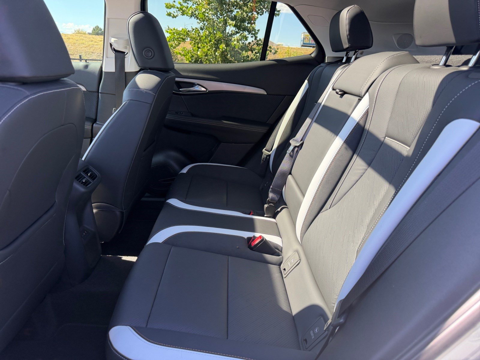 Used 2025 Buick Envision Sport Touring AWD/4WD image 17