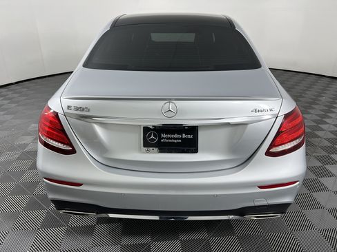 Certified 2019 Mercedes-Benz E 300 4MATIC image 11