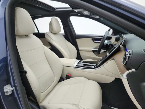Used 2024 Mercedes-Benz C 300 Sedan image 20