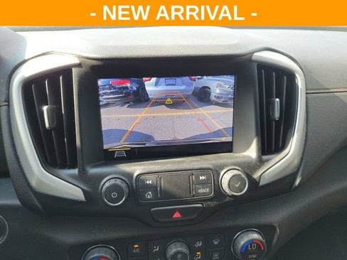 Used 2021 GMC Terrain SLT w/ Elevation Edition AWD/4WD image 10