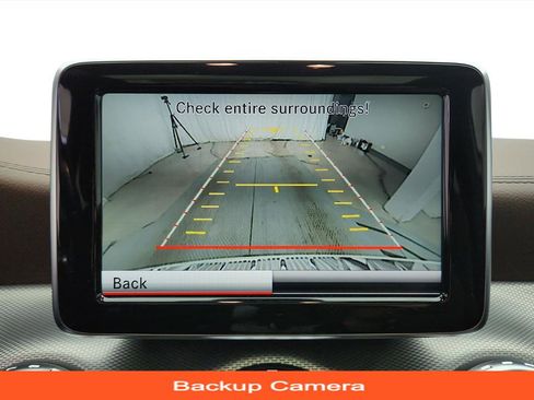 Used 2015 Mercedes-Benz GLA 250 4MATIC image 17