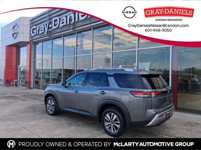 Certified 2025 Nissan Pathfinder SL FWD 360° Tour