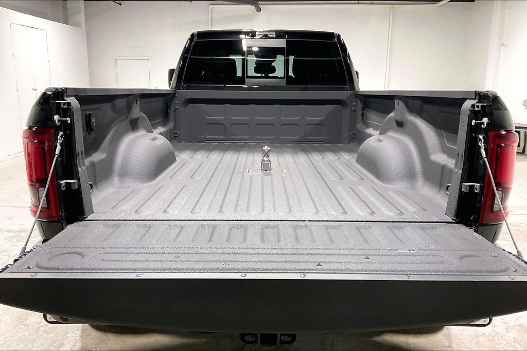 New 2026 RAM 3500 Laramie w/ Sport Appearance Package AWD/4WD image 29