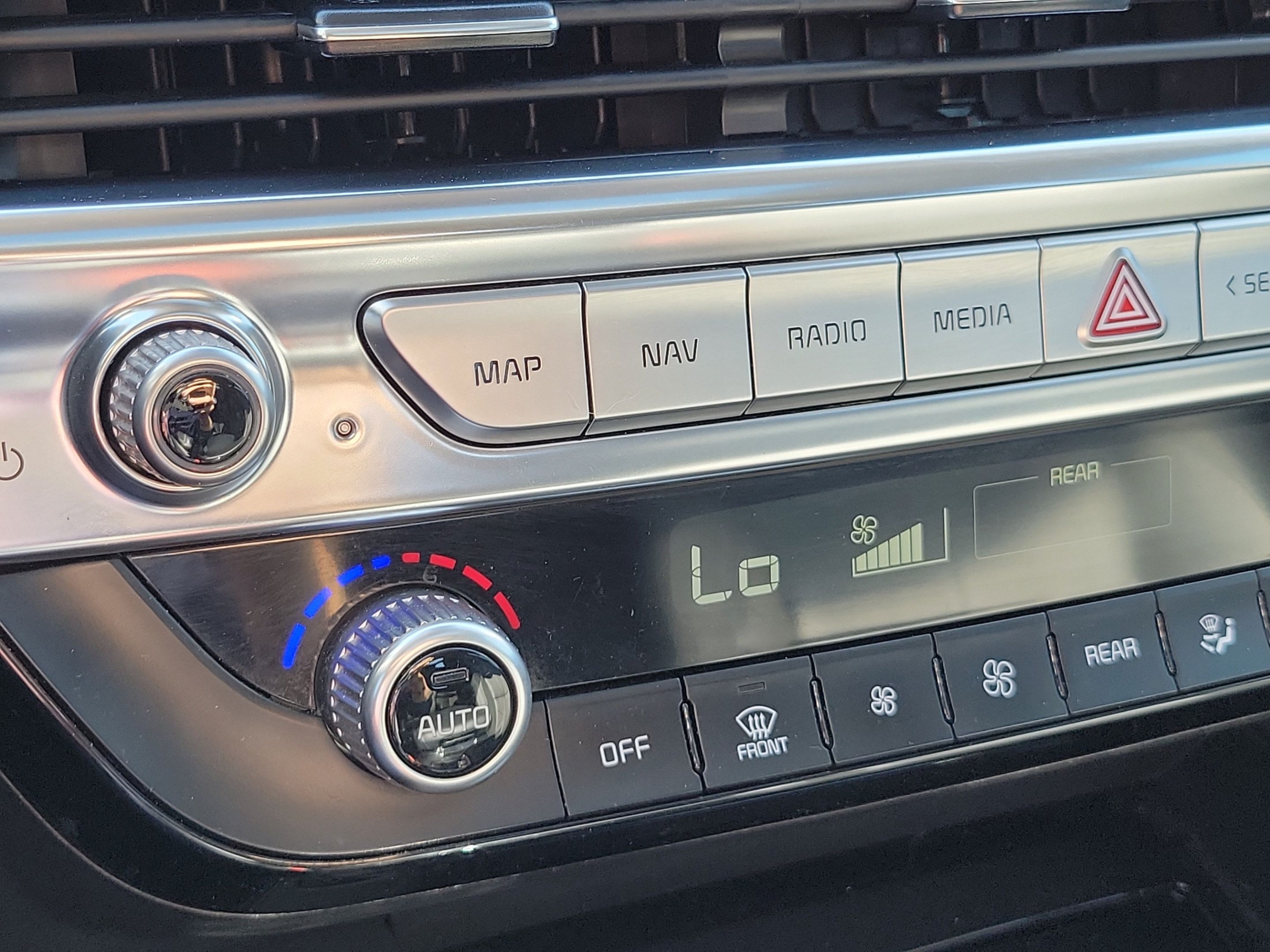 Used 2022 Kia Telluride EX FWD image 34
