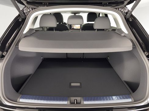 New 2026 Audi Q3 quattro 2.0T image 13