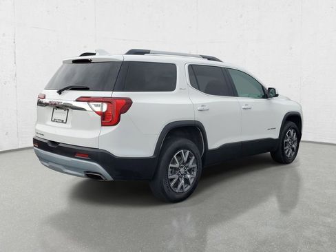 Used 2023 GMC Acadia SLT image 7