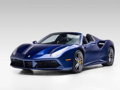 Certified 2017 Ferrari 488 Spider RWD image 3