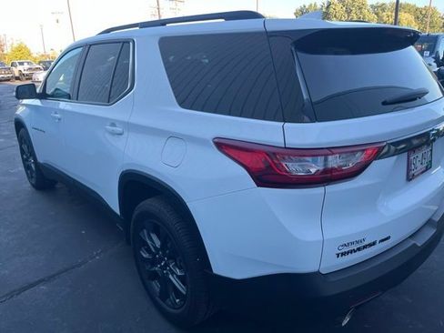 Used 2021 Chevrolet Traverse RS AWD/4WD image 4