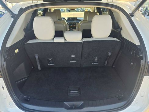 Used 2024 MAZDA CX-90 3.3 Turbo w/ Premium Package image 16