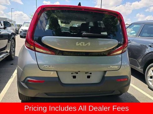 Used 2022 Kia Soul LX FWD image 7
