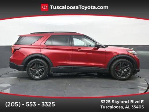 Used 2025 Ford Explorer ST-Line w/ Premium Package RWD image 1