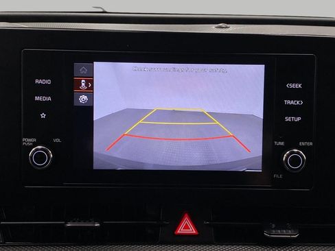 Used 2025 Kia Sportage LX image 22