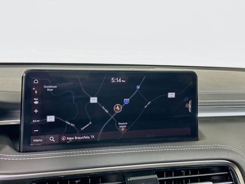 Used 2025 Genesis G70 2.5T image 22