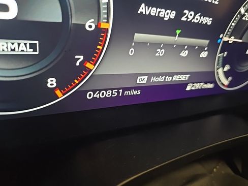 Used 2023 Mitsubishi Outlander SEL AWD/4WD image 7