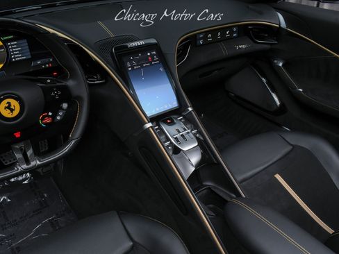 Used 2024 Ferrari Roma Spider RWD image 11