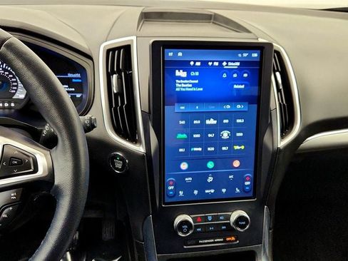 Used 2024 Ford Edge Titanium AWD/4WD image 17