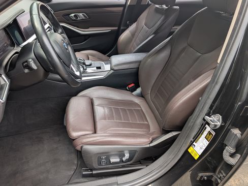 Used 2019 BMW 330i Sedan RWD image 17