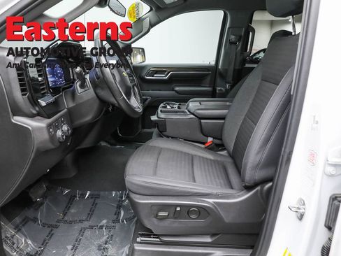 Used 2024 Chevrolet Silverado 1500 LT w/ Protection Package AWD/4WD image 14