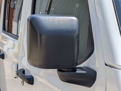 Used 2024 Jeep Wrangler Unlimited Sport AWD/4WD image 11