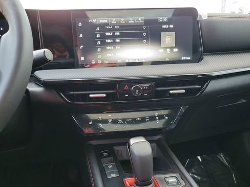 New 2026 Nissan Kicks SR w/ SR Premium Package image 9