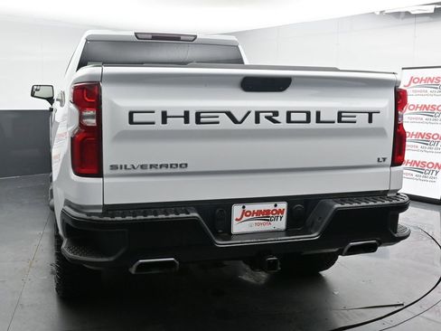 Used 2021 Chevrolet Silverado 1500 LT Trail Boss image 7