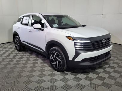 New 2025 Nissan Kicks SV