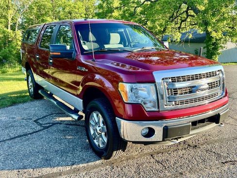 Used 2014 Ford F150 XLT w/ Equipment Group 302A Luxury AWD/4WD image 1