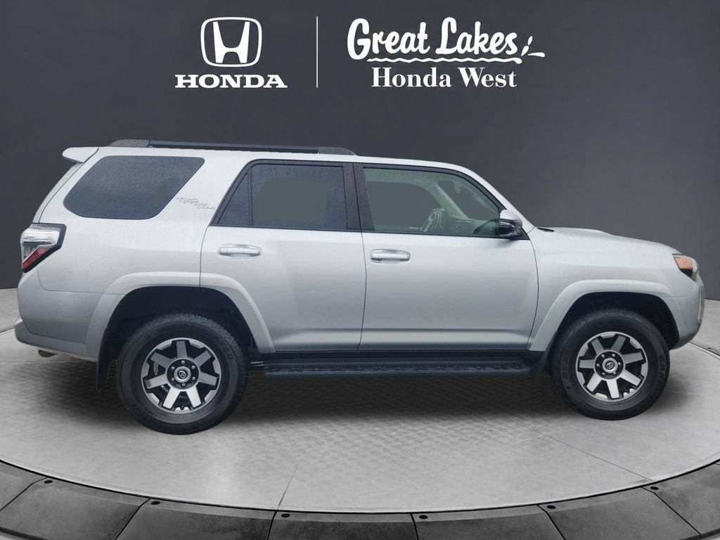 Used 2023 Toyota 4Runner TRD Off-Road Premium AWD/4WD image 6