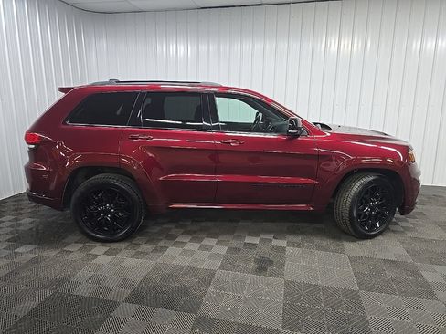 Used 2021 Jeep Grand Cherokee Limited X AWD/4WD image 2