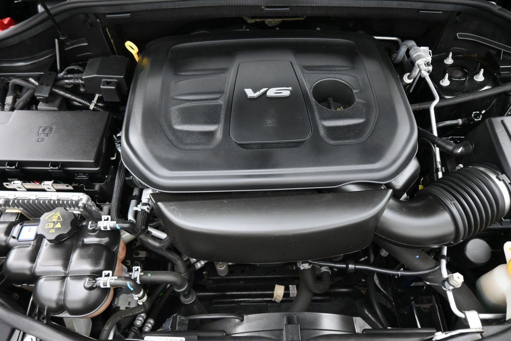 Used 2017 Jeep Grand Cherokee Limited AWD/4WD image 19