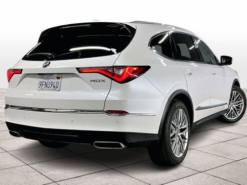 Used 2023 Acura MDX SH-AWD w/ Advance Package image 15