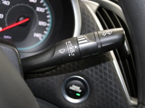 Used 2024 Chevrolet Malibu LT image 37