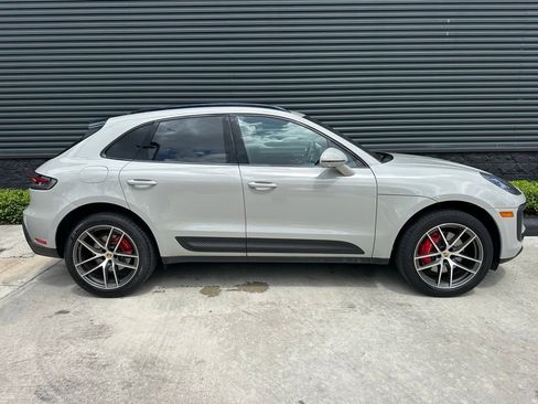 Certified 2023 Porsche Macan S AWD/4WD image 10