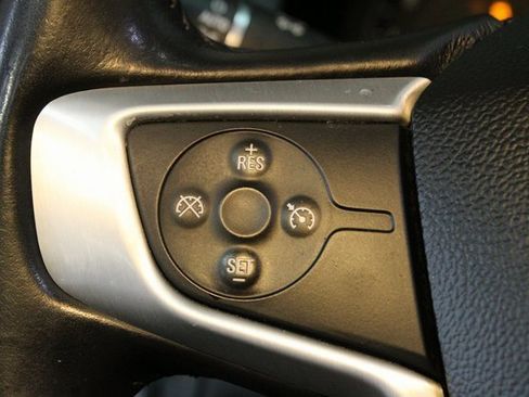 Used 2020 GMC Acadia SLE w/ GMC Pro Grade Package image 25