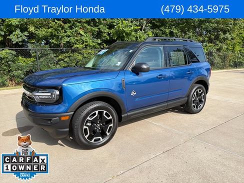 Used 2023 Ford Bronco Sport Outer Banks w/ Tech Package AWD/4WD image 1