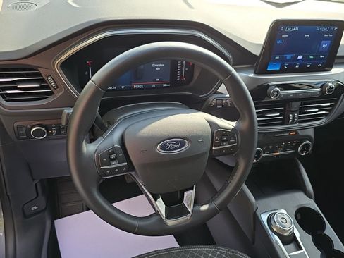 Used 2024 Ford Escape Active image 15