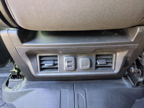 Used 2021 Chevrolet Silverado 1500 RST image 27