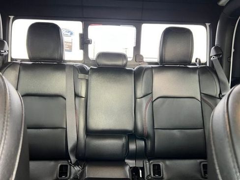 Used 2021 Jeep Gladiator Rubicon image 8