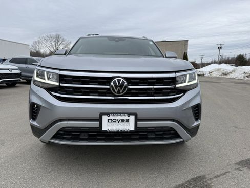 Used 2021 Volkswagen Atlas Cross Sport SEL image 2