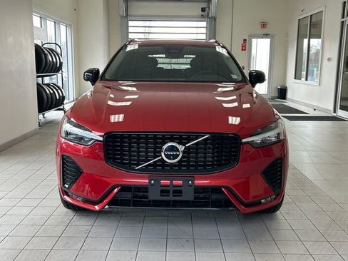 Certified 2023 Volvo XC60 B5 Plus image 6