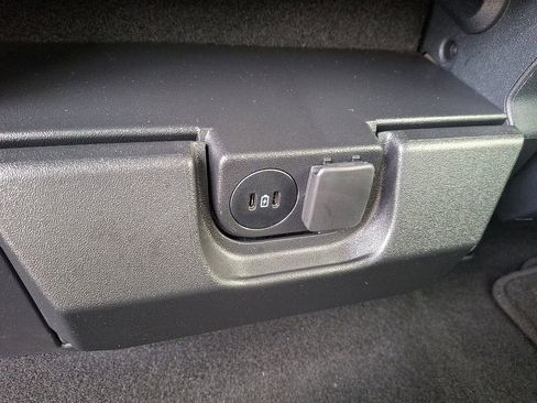 Certified 2025 Ford F150 XLT w/ Equipment Group 301A Standard image 11