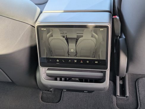 Used 2025 Tesla Model 3 Long Range image 7