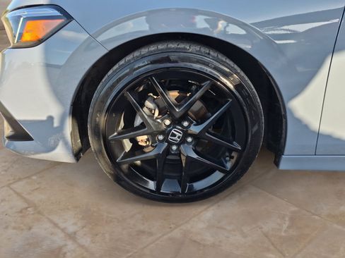 Used 2024 Honda Civic Sport image 23