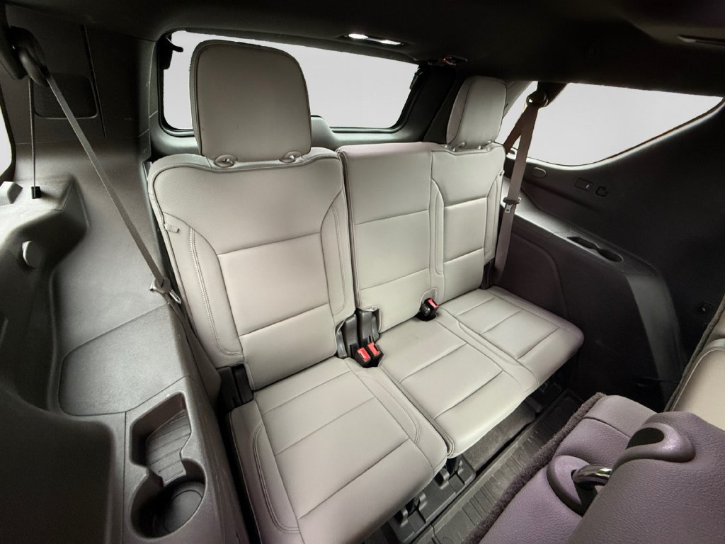 Used 2021 GMC Yukon SLT w/ SLT Luxury Plus Package AWD/4WD image 15