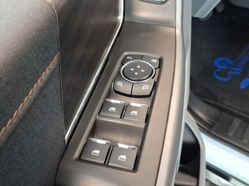 Certified 2025 Ford F150 Lariat w/ Equipment Group 501A Mid image 9