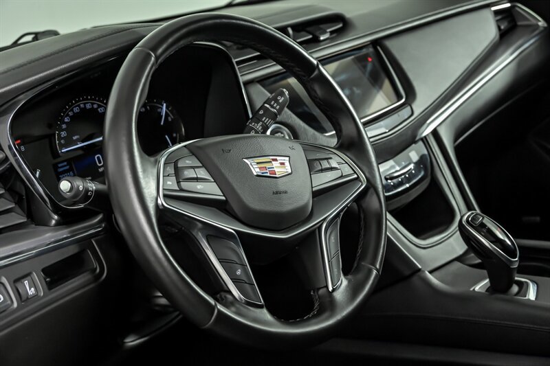 Used 2018 Cadillac XT5 Luxury AWD/4WD image 21